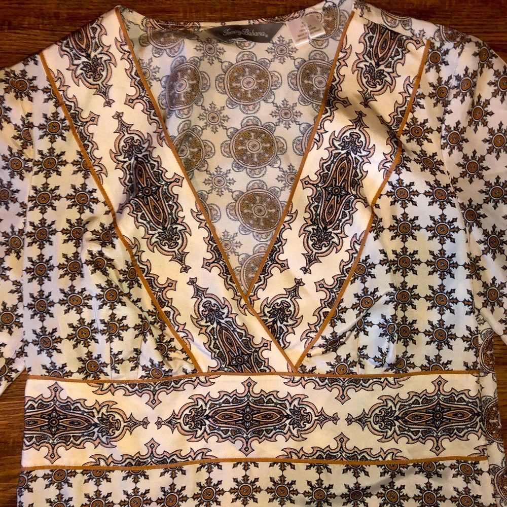 Tommy Bahama silk long sleeve blouse size Small